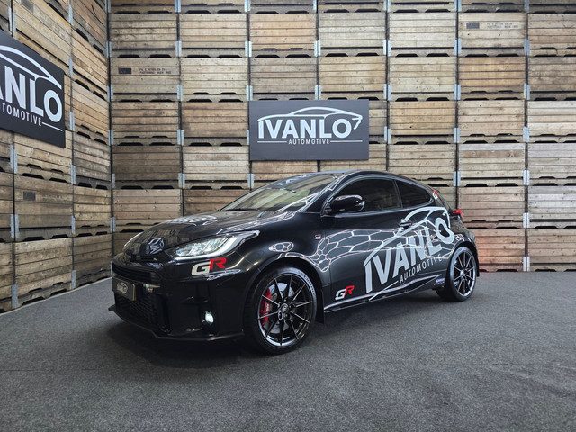 Toyota Yaris 1.6 GR Four Performance Carplay Akrapovic Carbon LED Camera 18"LM