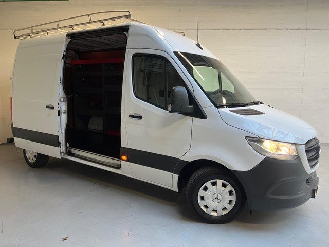 Mercedes-Benz Sprinter Automaat 211 2.2 CDI L2H2 3Persoons, Imperiaal + Trap, Kast, M-BUX, Trekhaak,