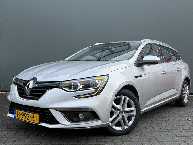 Renault Mégane Estate BWJ 2017 1.5 dCi 111 PK Limited AUTOMAAT |