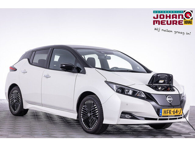 Nissan Leaf N-Connecta 40 kWh *Bi-Tone* NAVI | LED | 360 Camera | Uniek Lage KM-Stand | SOH 95,8%