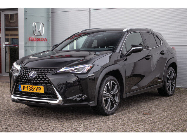 Lexus UX 250h Preference Line