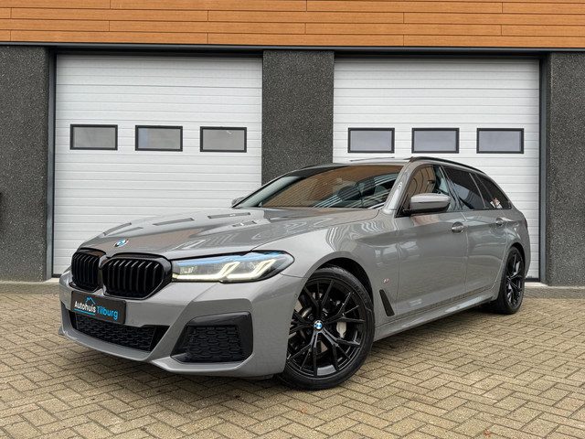 BMW 5 Serie touring 530i M-Sport Pano Laser HUD