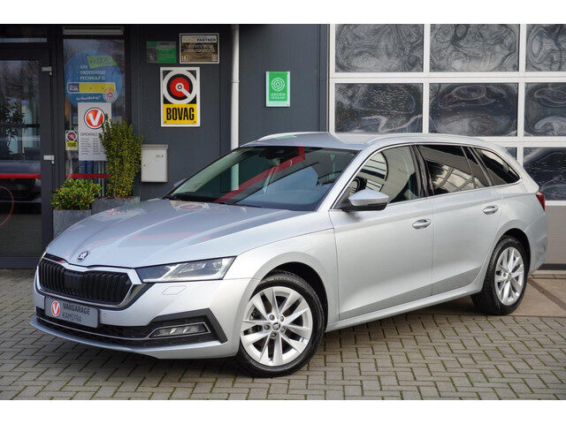 Škoda Octavia Combi 1.5 TSI NAP Navi/Winter/ACC/Elektr.klep