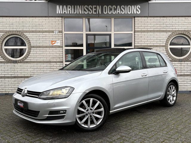 Volkswagen Golf 1.4 TSI ACT Highline |Pano,Parkhulp,PDC,Stoelvw|