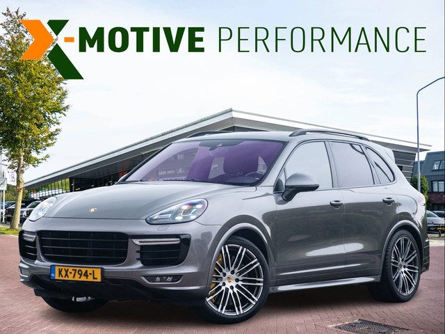 Porsche Cayenne 4.8 Turbo S
