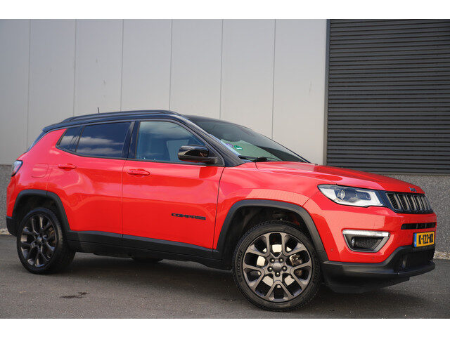 Jeep Compass 4xe 240pk/Phev-Hybrid/Pano-dak/Colorado Red/Trekhaak/Leder/Camera
