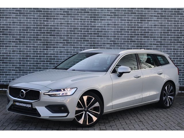 Volvo V60 2.0 T4 Momentum Pro