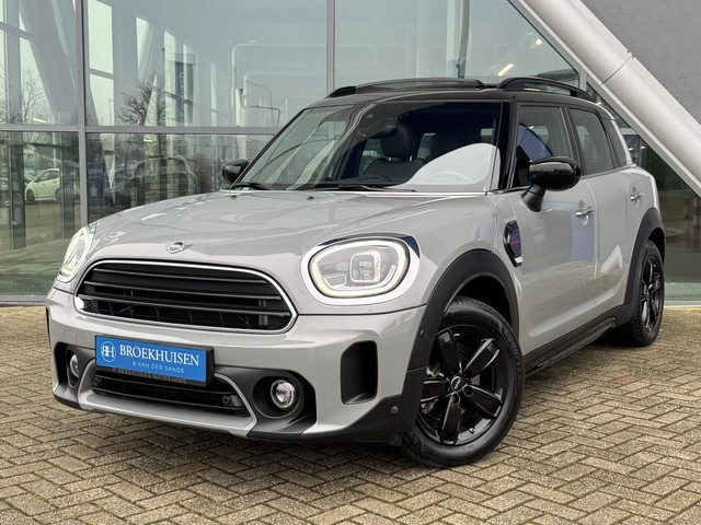 MINI Countryman Mini 1.5 Cooper Northwood Special Edition Automaat / Panoramadak / Camera / Leder