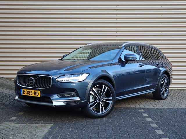 Volvo V90 Cross Country 2.0 B5 AWD Pro