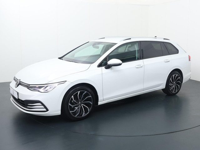 Volkswagen Golf Variant 1.0 eTSI Life