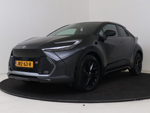Toyota C-HR 2.0 Plug-in Hybrid 220 Black Edition