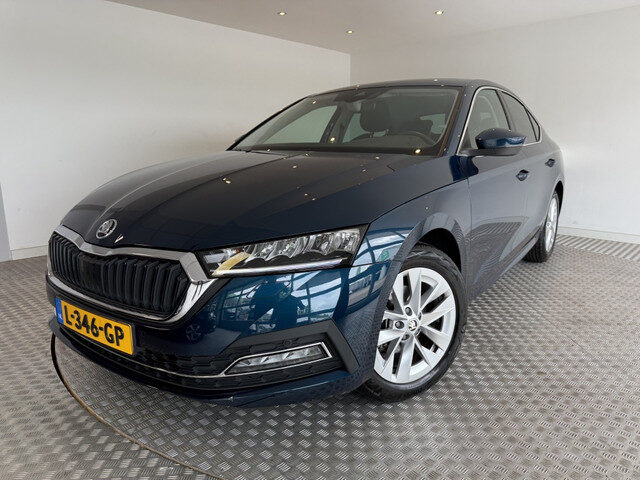 Škoda Octavia 1.0 TSI Style Apple/Android, Stoelverwarming