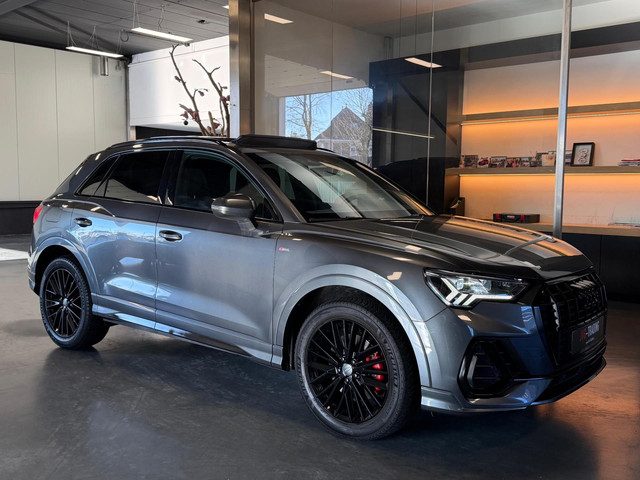 Audi Q3 40 TFSI quattro S line Panorama Dode hoek det. Cruise control