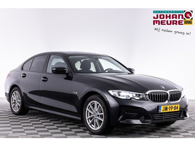 BMW 3 Serie 320 e Business Edition | 360 Camera | Full LED | NAVI | PHEV Plug-in Hybrid