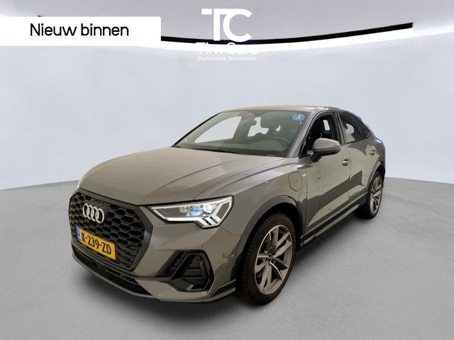 Audi Q3 Sportback 45 TFSI e S Edition Automaat | Keyless entry & start | Chronosgrijs | Stoelverwarm