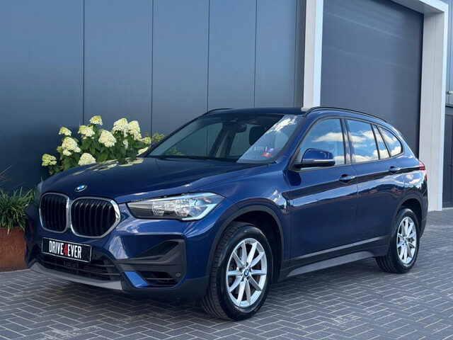 BMW X1 sDrive18i 12-2019 NAVI CLIMATE PDC TREKHAAK SPORTVELGEN