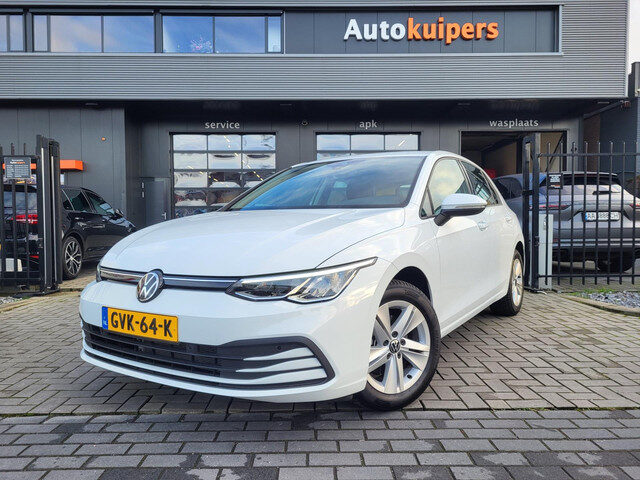 Volkswagen Golf 1.5 TSI Life Business | Met o.a. lane assist, sfeerverlichting, keyless-start, PDC e