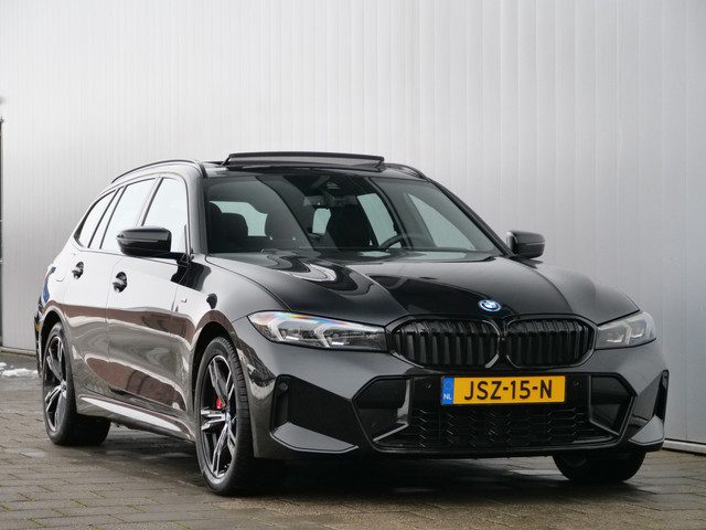 BMW 3 Serie touring 330e 292 Pk Automaat M Sportpakket Pro