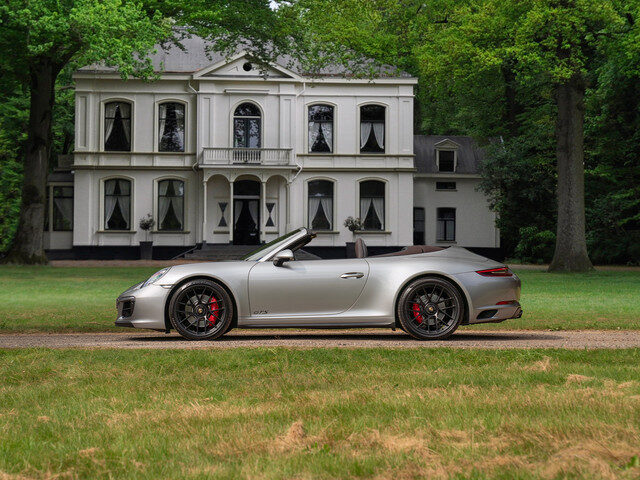 Porsche 911 Cabrio 991-2 Carrera GTS