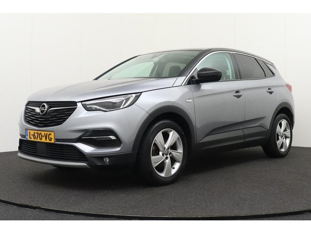 Opel Grandland 1.2T 131 PK Innovation+