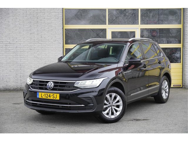 Volkswagen Tiguan 1.5 TSI 150PK! Automaat Life Business BJ2021 Lmv 17" | Led V+A | Pdc | Navi | Pano