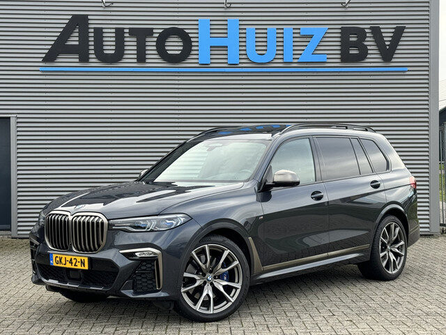 BMW X7 M50i High Executive M Sport Executive Drive Pro 7-Zits Skylounge Laser Licht 22 Inch Stoelven