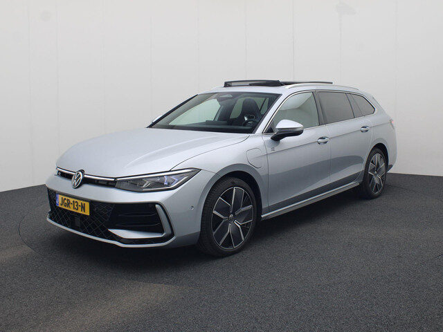 Volkswagen Passat Variant 1.5 eHybrid 204pk R-Line Edition