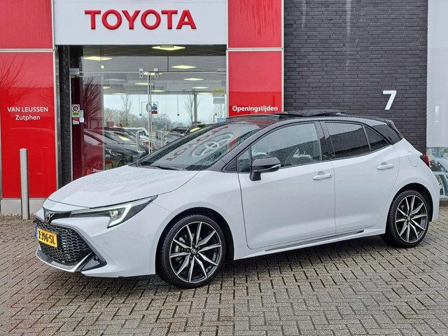 Toyota Corolla Hybrid 140 GR Sport