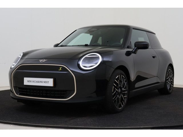 MINI Electric Hatchback Cooper SE
