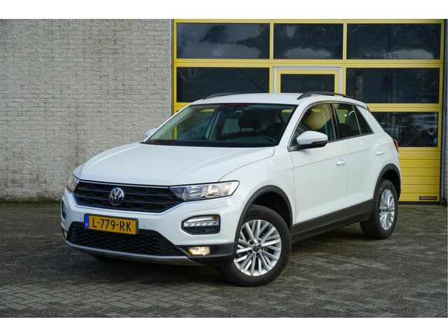 Volkswagen T-Roc 1.5 TSI 150PK! Style BJ2021 Lmv 16" | Led | Pdc | Navi | App-Connect | Climate cont