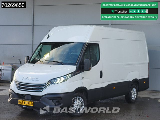 Iveco Daily 35S21 BPM VRIJ! Automaat 210PK L2H2 3,5t Trekhaak ACC LED Airco Camera Parkeersensoren T