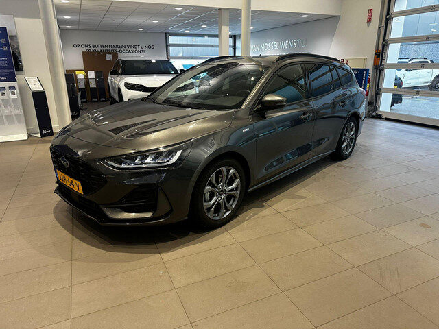 Ford Focus Wagon 1.0 EcoBoost Hybrid ST-Line