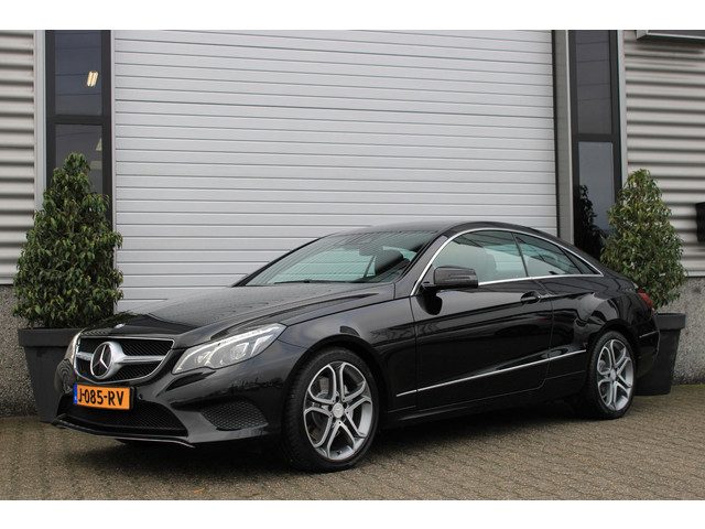 Mercedes-Benz E-Klasse Coupé 200 CGI Aut