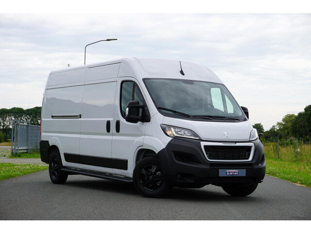 Peugeot Boxer 335 2.2 BlueHDi 140 L3H2 Premium