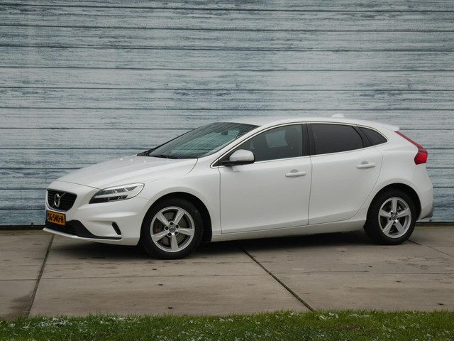 Volvo V40 2.0 D3 R-design Business Sport Leer Led Navi Pdc