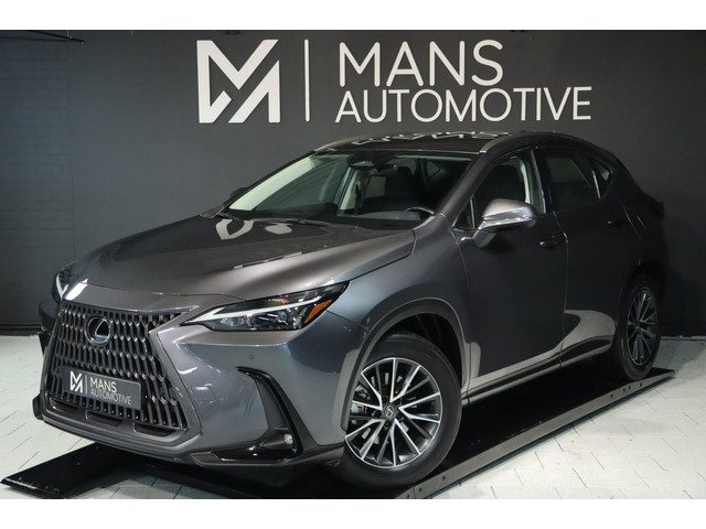 Lexus NX 350h / KEYLESS / ACC / CAMERA / CARPLAY / ALCANTARA