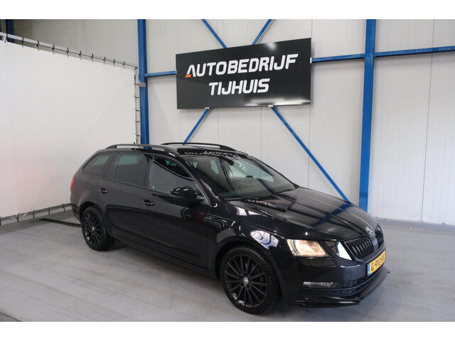 Škoda Octavia Combi 1.5 TSI Greentech Sport Business - N.A.P. Airco, Cruise, Navi, PDC, Trekhaak.