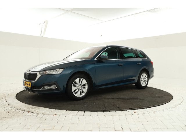 Škoda Octavia Combi 2.0 TDI Greentech Ambition