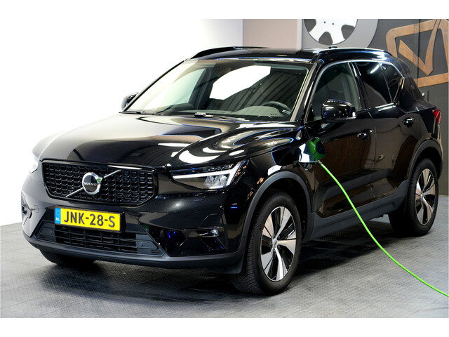 Volvo XC40 1.5 T4 Plug-in Hybrid 155kW/211pk DCT7 Plus Dark FACELIFT! HARMAN/KARDON PREMIUM + EL.TRE