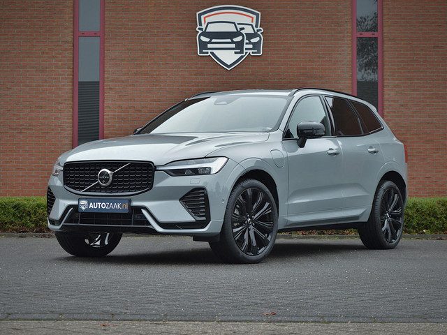Volvo XC60 2.0 T8 Recharge AWD Ultimate Dark