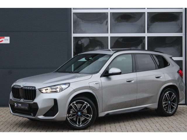 BMW X1 XDrive30e M-Sport Shadow | Pano | ACC | Memory | Massage | HUD | HK | Elek. Trekhaak