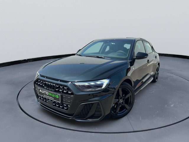 Audi A1 Sportback 35 TFSI S line Stoelverwarming Drive select Ambientsverlichting Achteruitrijcamera