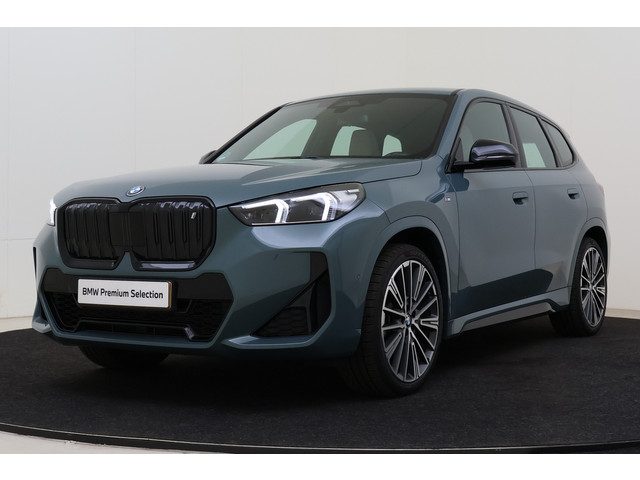 BMW iX1 xDrive30 M Sport