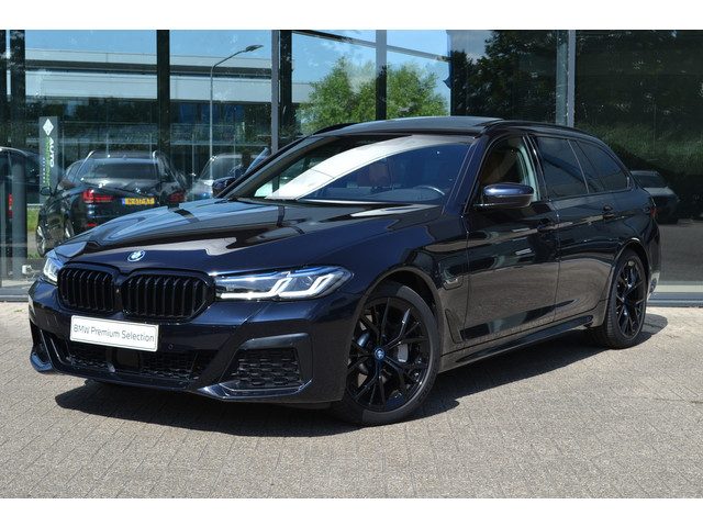 BMW 5 Serie touring 530e xDrive High Executive M Sport Automaat