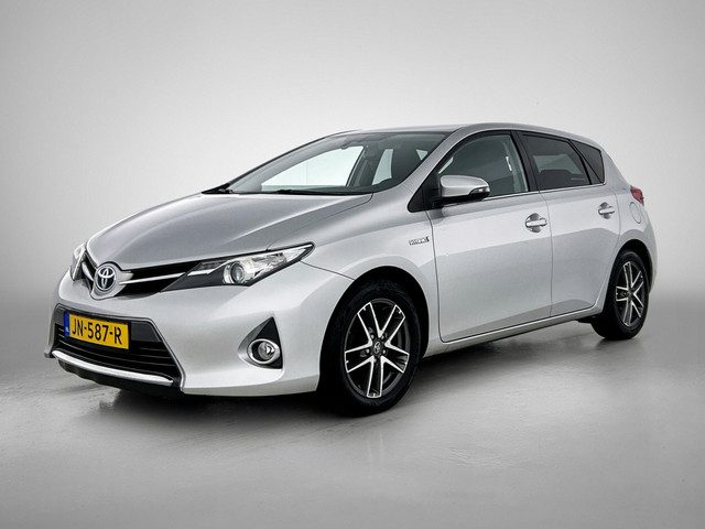Toyota Auris 1.8 Hybrid Lease Pro