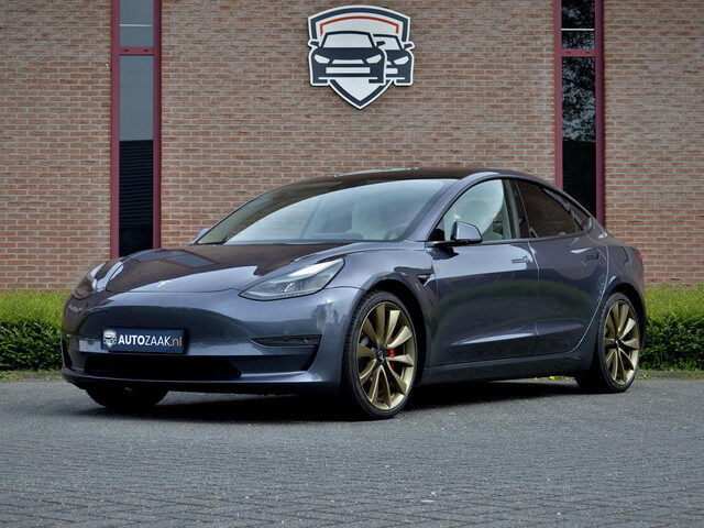 Tesla Model 3 Performance AWD Enhanced Autopilot