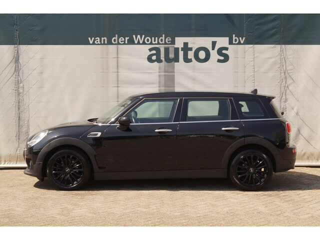 MINI Clubman 1.5 Cooper Business Edition -NAVI-ECC-PDC-