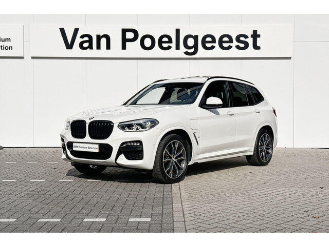 BMW X3 xDrive30e