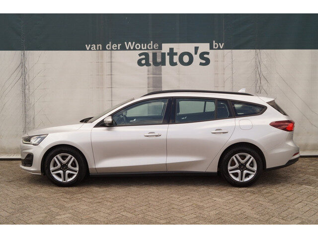 Ford Focus Wagon 1.0 EcoBoost 124pk Hybrid Connected -NAVI-AIRCO-PDC-