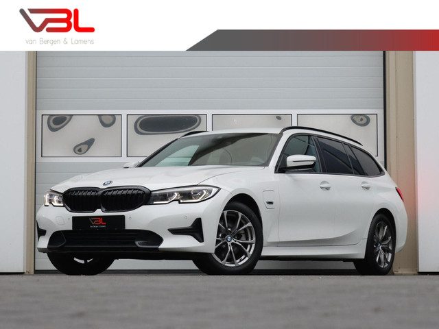 BMW 3 Serie touring 320e High Executive | SOH 88% | Laser LED